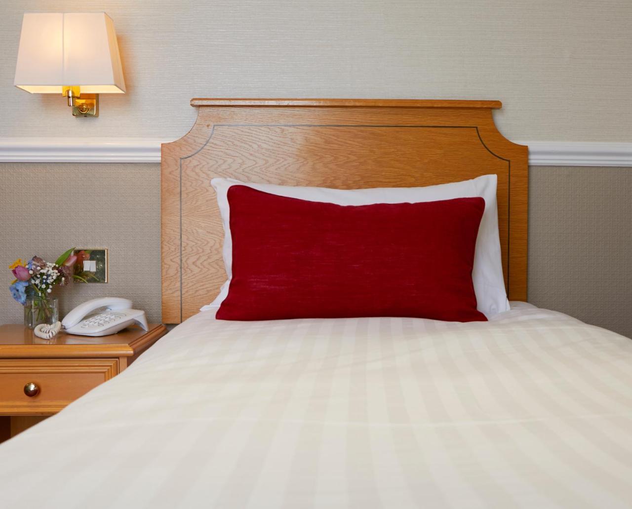 Palm Court Hotel Скарборо Екстер'єр фото